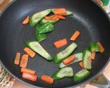 なすときゅうりと豚肉の甘酢炒め作り方3写真