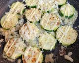 簡単！ズッキーニのカリチー焼き☆あと一品の副菜に作り方3写真