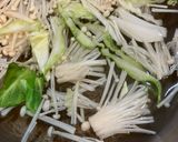 春キャベツとえのき茸の塩麹ドレッシング作り方2写真