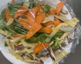 お一人様野菜たっぷりビビンバウインナー丼作り方11写真