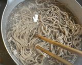 市販で激うま濃厚魚介豚骨醤油つけ蕎麦作り方1写真