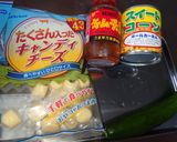 キュウリとチーズとコーンのキムチ和え作り方1写真