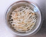 豚バラ肉とたっぷり野菜の煮込みラーメン作り方1写真