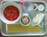 【主食・主菜・副菜】 ツナトマトパスタ作り方1写真