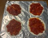 餃子の皮でつくる!パリパリミニピザ作り方3写真