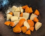 鶏手羽元ともりもり野菜煮込み💖作り方4写真