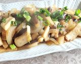 もう一品ほしい！キノコのバターぽん酢炒め作り方4写真