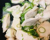 ササッと鶏肉惣菜●鶏むね肉のネギ塩炒め作り方2写真