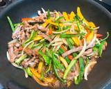 ラム肉と彩り野菜の中華風細切り炒め作り方7写真