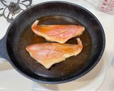 黄金比率の煮汁で作る煮魚作り方3写真