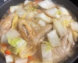 鶏手羽先と白菜の煮物作り方3写真