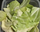 キャベツと豚バラ肉の味噌バター蒸し作り方1写真