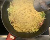 春キャベツ⭐︎しめじ⭐︎ベーコンのパスタ作り方14写真