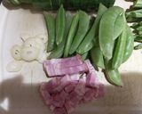 緑の野菜とベーコンのペペロンチーノ作り方3写真