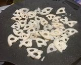 レンコンと絹厚揚げの甘辛炒め♪作り方4写真