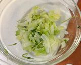 レンジ簡単☆キャベツと豆苗のゴママヨ和え作り方3写真