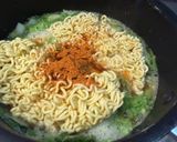 背徳飯！夜に食べたい辛ラーメン作り方3写真