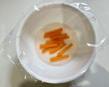 レンジで時短！人参といんげんの彩り肉巻き作り方3写真