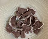 簡単おつまみ☆冷製ゴマねぎ豚タン作り方2写真