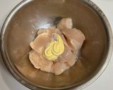 【簡単】やわらか‼︎ 鶏むねフライ作り方3写真