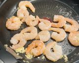 海老とアスパラのにんにくバター醤油炒め🐾作り方5写真