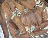 やみつき！にんにく入り塩水漬け鶏手羽焼き作り方3写真