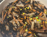 ひじき煮　さつま揚げと枝豆コーン作り方5写真