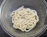 レンジで！食欲増進♡油そば風冷凍うどん作り方1写真