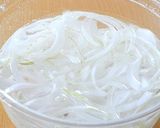 新たまねぎとスモークサーモンのマリネ♪作り方3写真