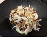 【フレンチ】チキンフリカッセ作り方4写真