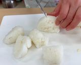 チーズ入りだまっこ餅の水菜ごぼう鍋作り方1写真