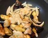 【簡単夕食】柔らか鶏胸肉とトロトロ茄子の酢鶏作り方6写真