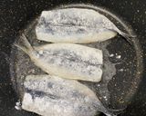 鰯のムニエル　ハーブ香る特製マヨソース作り方2写真