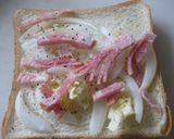 タマネギとベーコンのチーズトースト作り方1写真