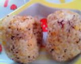 ごまマヨ和え☆ゆかりおかかおにぎり作り方5写真