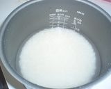 シンプルな味と定番の具材で炊き込みごはん作り方2写真