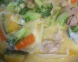 ☆がらスープで緑黄色野菜の豆乳煮込み☆作り方6写真
