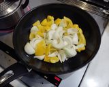 新玉ねぎとパプリカのソテー作り方3写真