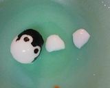 キャラ弁？うずらのペンギンちゃん作り方3写真