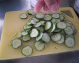 ささっと一品！きゅうりとわかめの和え物☆作り方2写真