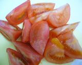 スナップえんどうとトマトのにんにく炒め作り方2写真