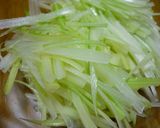 いか燻とセロリのオリーブサラダ♪作り方2写真
