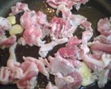 バジルたっぷり♪豚肉とズッキーニ炒め作り方2写真