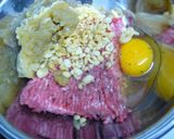 甘辛和風煮込み☆やわらかハンバーグ作り方1写真