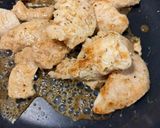 ほんとに塩麹だけ?鶏むね肉のジューシーソテー作り方5写真