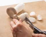 包丁を使わないきのこのオムレツ作り方1写真
