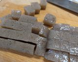 味のしみた我が家のピリ辛蒟蒻作り方1写真