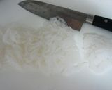 ★糸こんにゃくとえのきの炒め物★作り方1写真