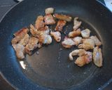 アスパラとカリカリ鶏皮の甘辛炒め作り方1写真