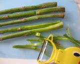 アスパラとカリカリ鶏皮の甘辛炒め作り方3写真